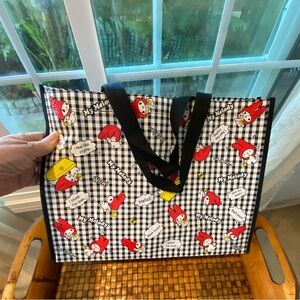 SANRIO My Melody Vinyl Reusable Shopping Bag♥️💛 ‼️PRICE DROP‼️